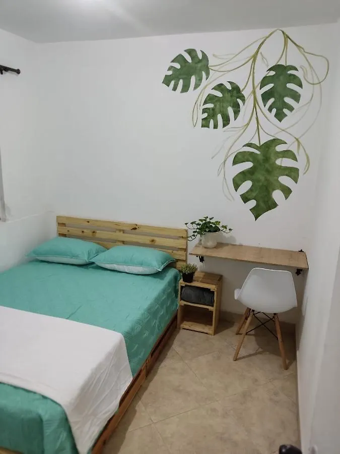 Guest house Casa Verde Medellin Hotel